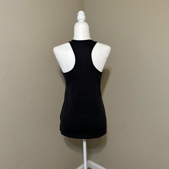 Reebok Grey Training Tank Top Size: Small - Picture 6 of 7